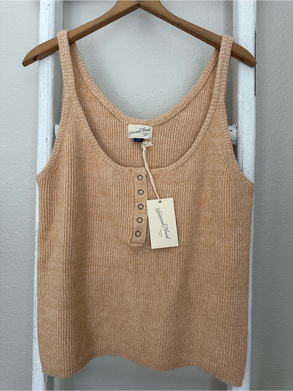 NWT Universal Thread Beige Tan Ribbed Knit Henley Tank Top